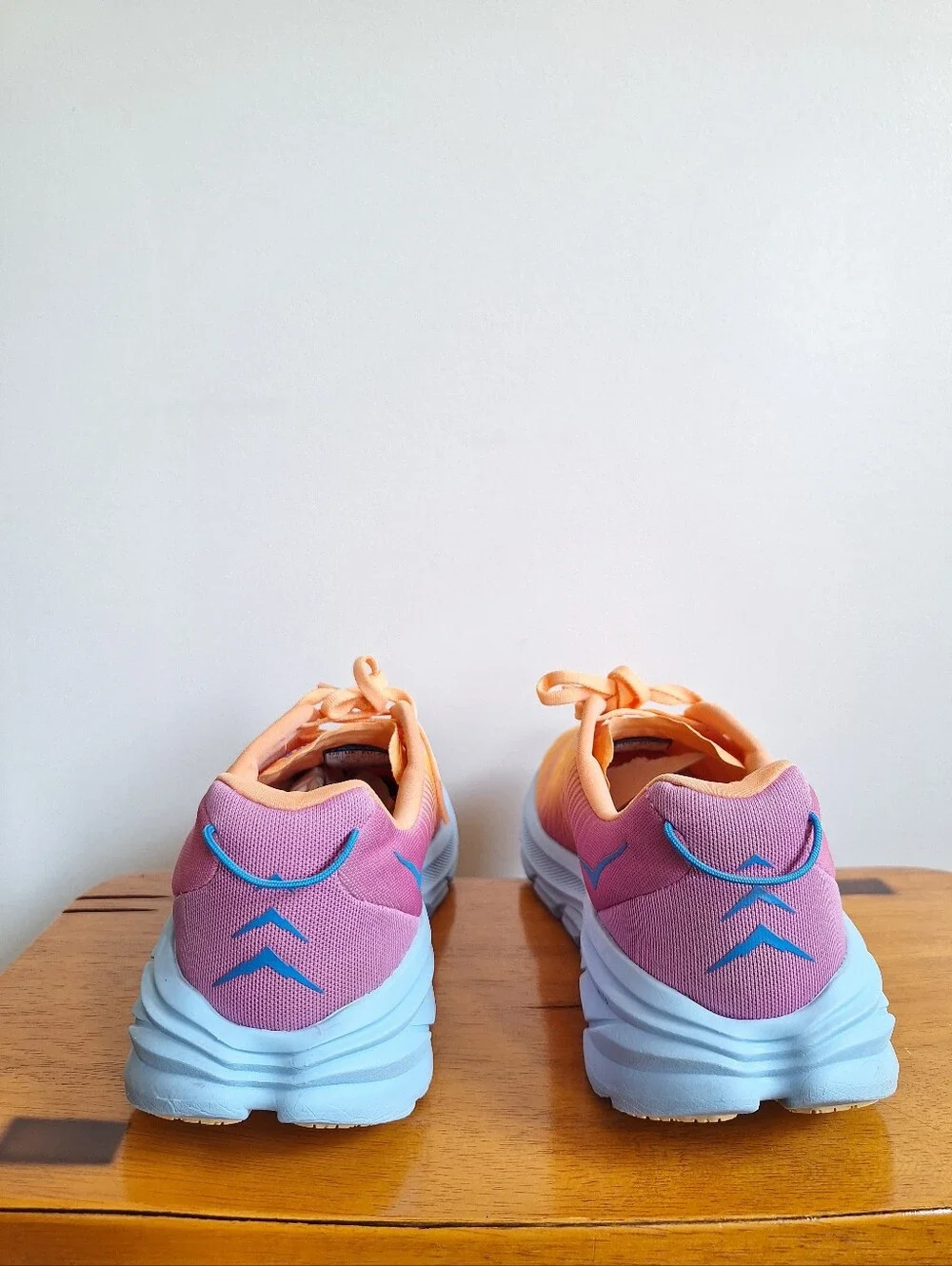 Hoka Ricon 3 Women's Mock Orange / Cyclamen  Size 10B